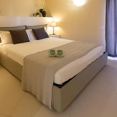 Stesicoro Exclusive House Apartmán *