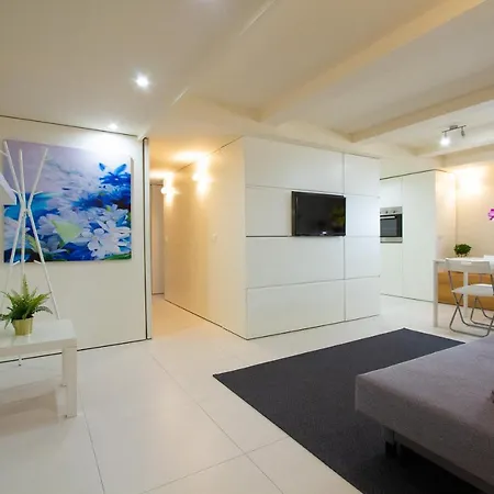 Stesicoro Exclusive House Apartment *